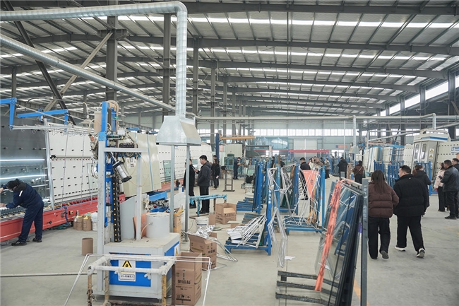 科技创新引领建材产业绿色转型，为发展注入强劲动能